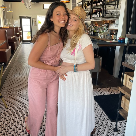 Meet your Posher, Morgan - Picture 1 of 4